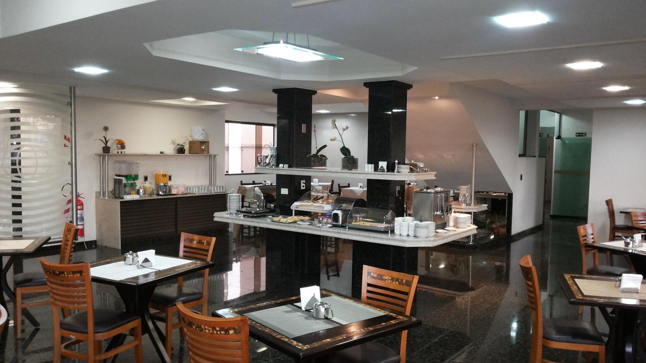Universo Hotel Paulinia Luaran gambar